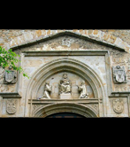 Coat of arms of Don Juan López de Lazarraga, accountant and secretary to Queen Isabella I of Castile, in the Convent of Bidaurreta (Oñati), of which he was founder